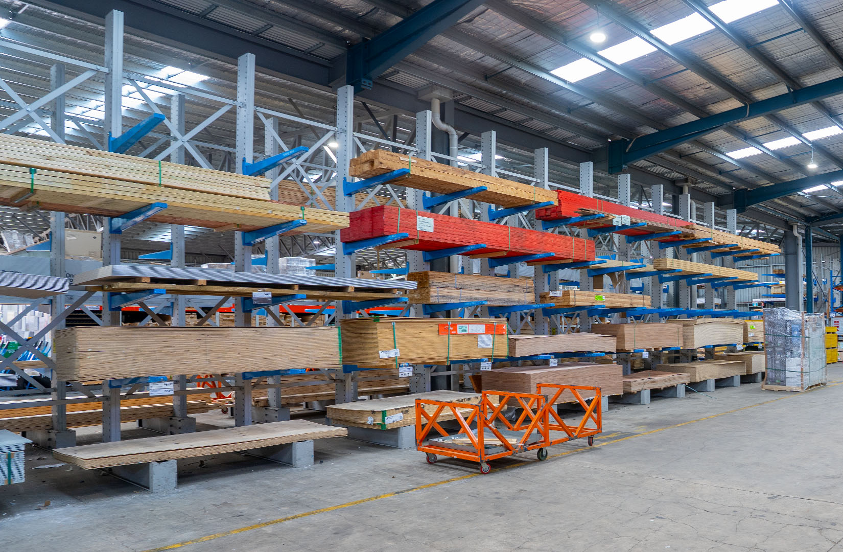 Fagg's Mitre 10 Cantilever Racking