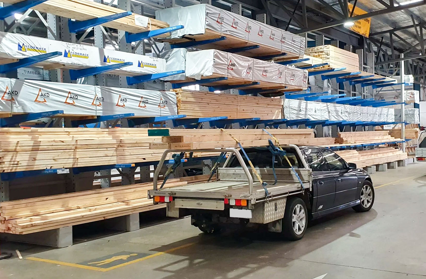 Fagg's Mitre 10 Cantilever Racking
