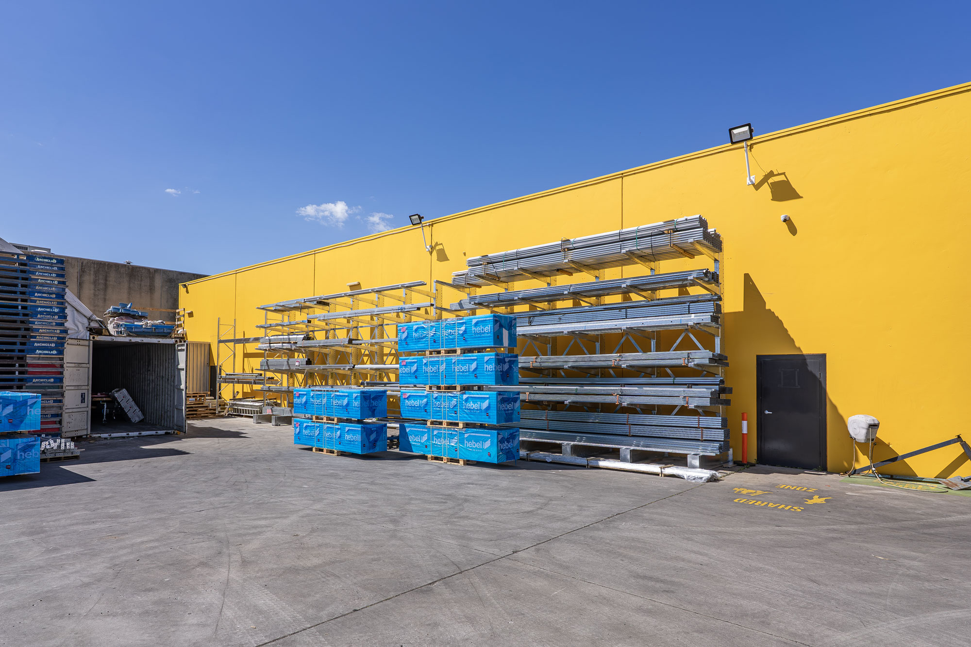 Archiclad Thomastown Outdoor Cantilever Racking System